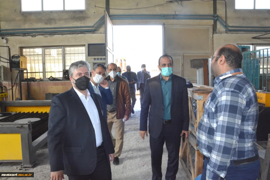 در راستای مصوبه ستاد ملی کرونا مبنی بر بازگشایی مراکز آموزشی صورت گرفت؛
بازدید دکتر خاتمی از کلاس‌های درس حضوری دانشگاه فنی و حرفه ای استان خراسان رضوی - آموزشکده فنی و حرفه ای ثامن الحجج(ع) 2