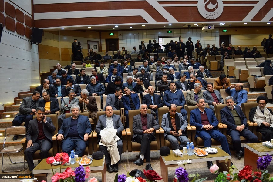 باحضور دکتر زمانی، ریاست دانشگاه ملی مهارت صورت گرفت:

برگزاری آیین تودیع رئیس پیشین و معارفه سرپرست دانشگاه ملی مهارت واحد استانی خراسان رضوی 3