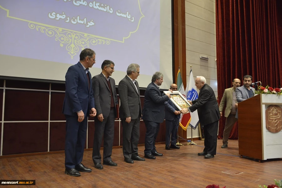 باحضور دکتر زمانی، ریاست دانشگاه ملی مهارت صورت گرفت:

برگزاری آیین تودیع رئیس پیشین و معارفه سرپرست دانشگاه ملی مهارت واحد استانی خراسان رضوی 13