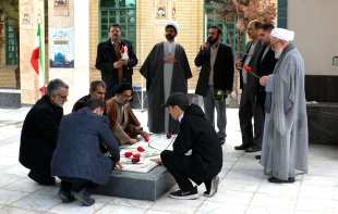 گرامی داشت روز بزرگداشت شهدا در دانشکده شهید منتظری 3