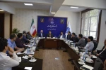 دیدار انجمن تولیدکنندگان تجهیزات پزشکی با مسئولان دانشگاه ملی مهارت خراسان رضوی 6