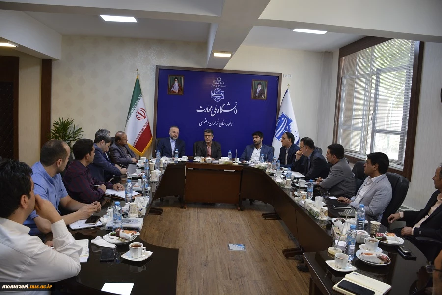 دیدار انجمن تولیدکنندگان تجهیزات پزشکی با مسئولان دانشگاه ملی مهارت خراسان رضوی 6