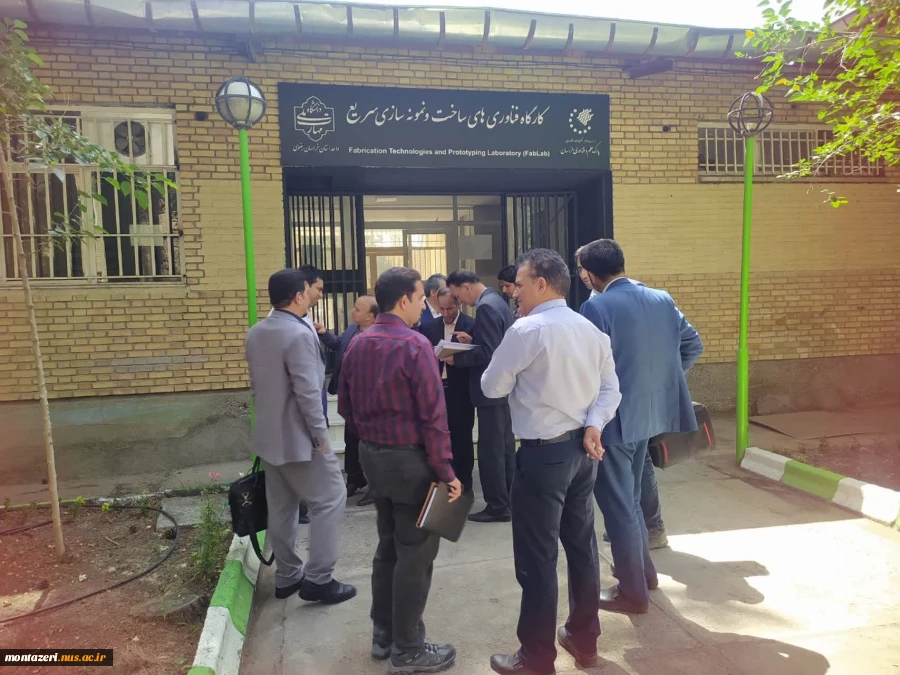 دیدار انجمن تولیدکنندگان تجهیزات پزشکی با مسئولان دانشگاه ملی مهارت خراسان رضوی 8