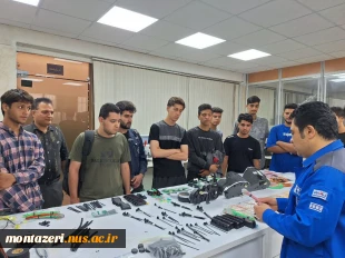 بازدید دانشجویان رشته مکانیک خودرو از شرکت الکتریک خودرو شرق 3