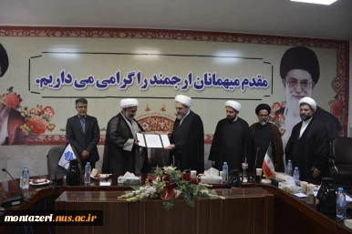 آیین تکریم و معارفه مسئول نهاد نمایندگی مقام معظم رهبری در دانشگاه ملی مهارت استان خراسان رضوی برگزار شد 4