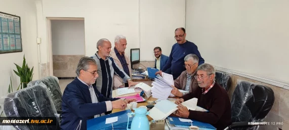 بهره‌گیری از توان فرهیختگان بازنشسته برای تسریع در متناسب‌سازی احکام بازنشستگان دانشگاه ملی مهارت خراسان رضوی 3