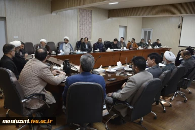 برگزاری جلسه هم‌اندیشی اساتید  4