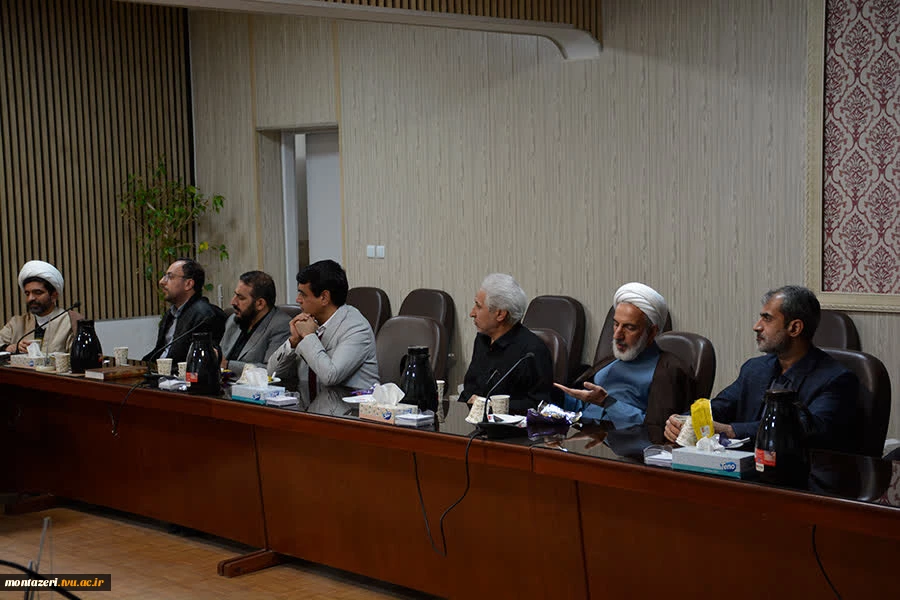 نشست «تحلیل نظامی ـ سیاسی دفاع مقدس سوم» در دانشگاه ملی مهارت خراسان رضوی برگزار شد 3