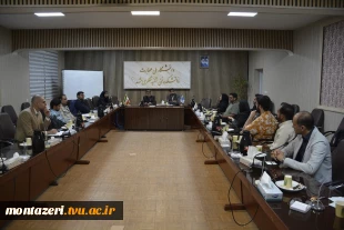نشست واحدهای فناور مرکز رشد با مسئولین دانشگاه ملی مهارت استان 4