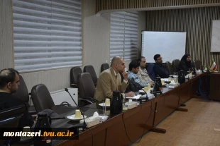 نشست واحدهای فناور مرکز رشد با مسئولین دانشگاه ملی مهارت استان 5