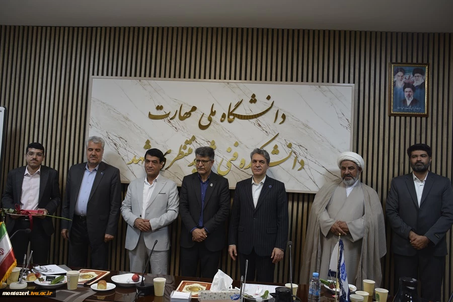 آیین تجلیل از سرآمدان آموزشی دانشگاه ملی مهارت واحد استانی خراسان رضوی 3
