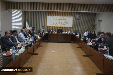تجلیل از روسای فرهیخته دانشکده منتظری، الزهرا(س) و ثامن الحجج(ع) مشهد در آستانه روز خانواده و تکریم بازنشستگان 4