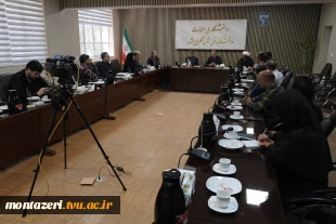 رئیس دانشگاه ملی مهارت بر استفاده حداکثری از ظرفیت دانشگاه برای میزبانی شایسته از زائران مراسم تشییع آقای شهید ایران تاکید کرد. 3