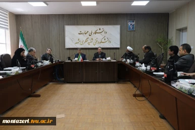 رئیس دانشگاه ملی مهارت بر استفاده حداکثری از ظرفیت دانشگاه برای میزبانی شایسته از زائران مراسم تشییع آقای شهید ایران تاکید کرد. 7