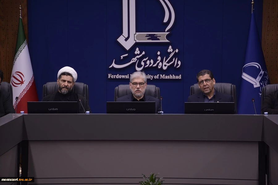 حضور دکتر سعید احمدی در کنار مقام عالی وزارت در جلسه کمیته دانشگاهیان ستاد برگزاری مراسم وداع، تشییع و تدفین آقای شهید ایران 4