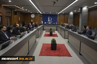 حضور دکتر سعید احمدی در کنار مقام عالی وزارت در جلسه کمیته دانشگاهیان ستاد برگزاری مراسم وداع، تشییع و تدفین آقای شهید ایران 9