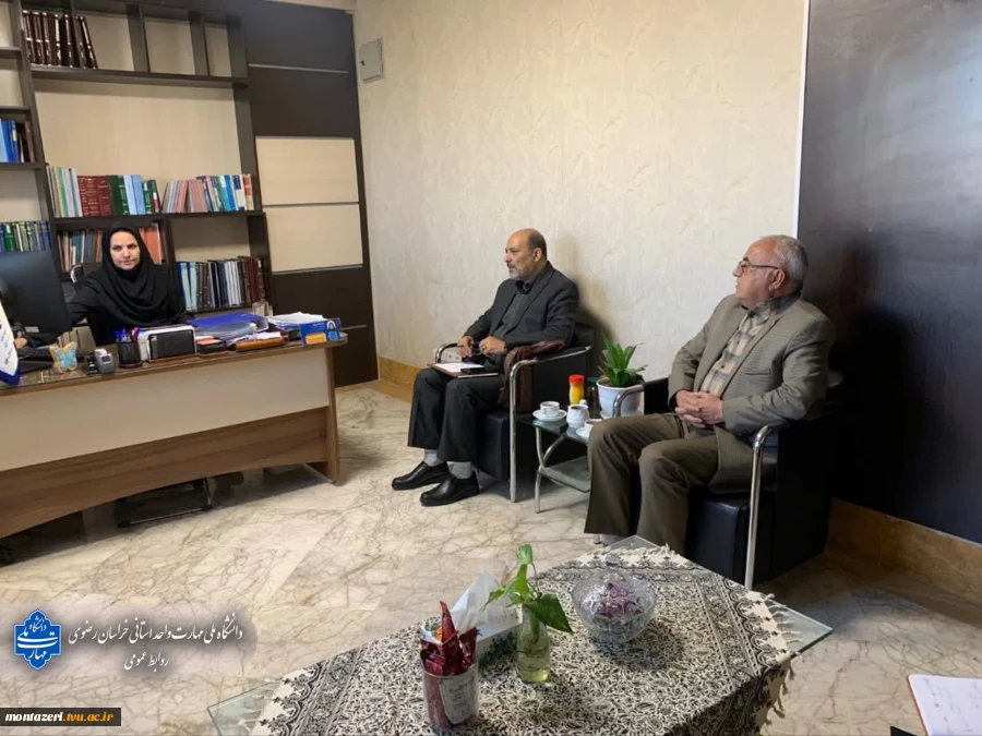 گامی در جهت ارتقای تخصصی؛ نشست هم‌افزایی روابط عمومی دستگاه‌های اجرایی با سازمان مدیریت و برنامه‌ریزی استان 3